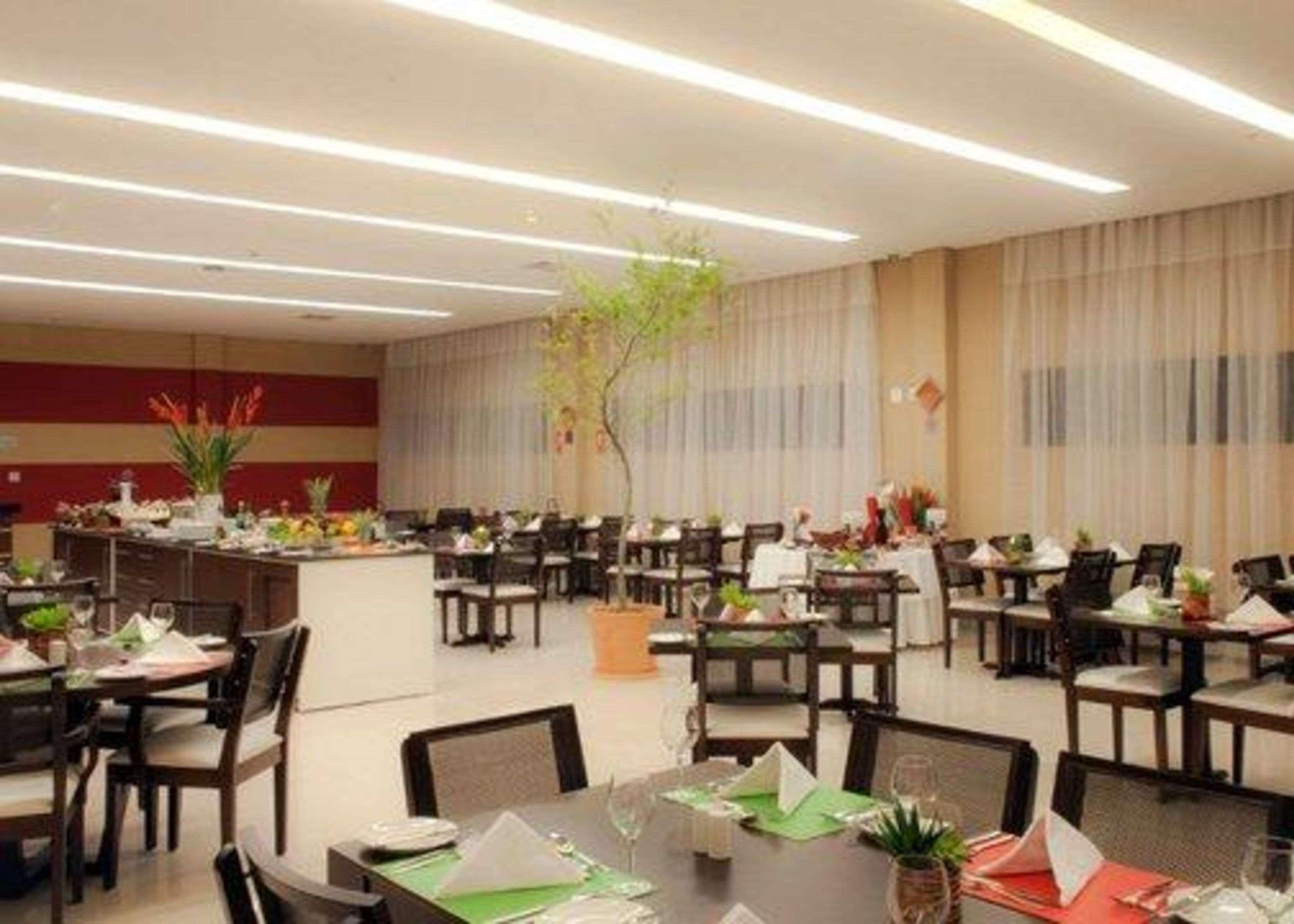 Quality Hotel Manaus Zewnętrze zdjęcie