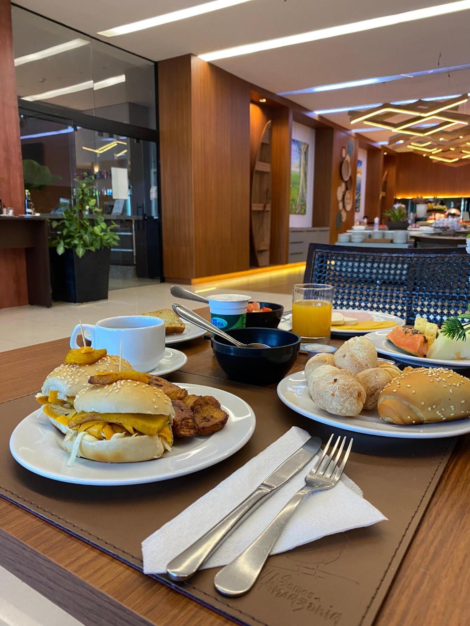 Quality Hotel Manaus Zewnętrze zdjęcie